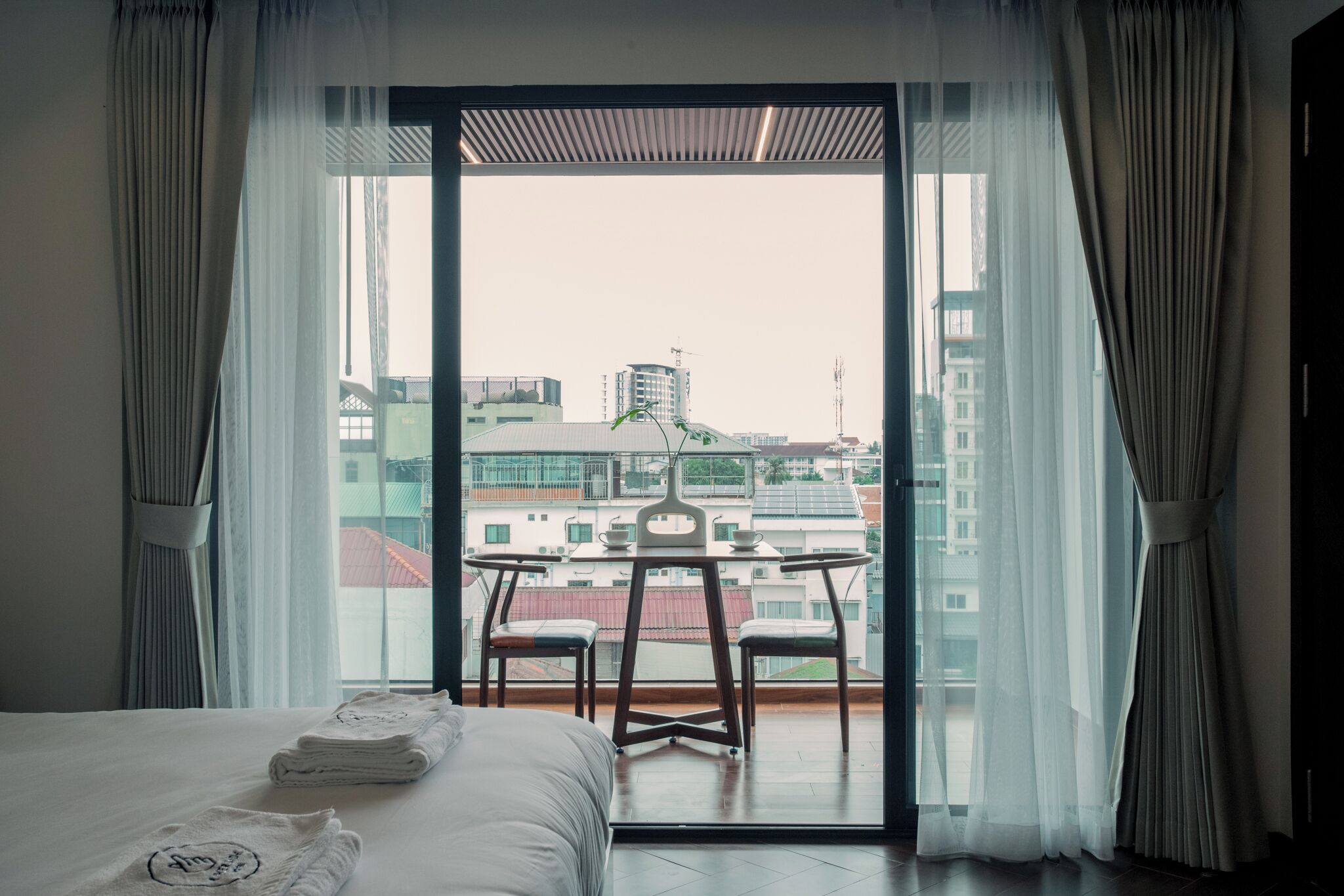 Riverside Hotel