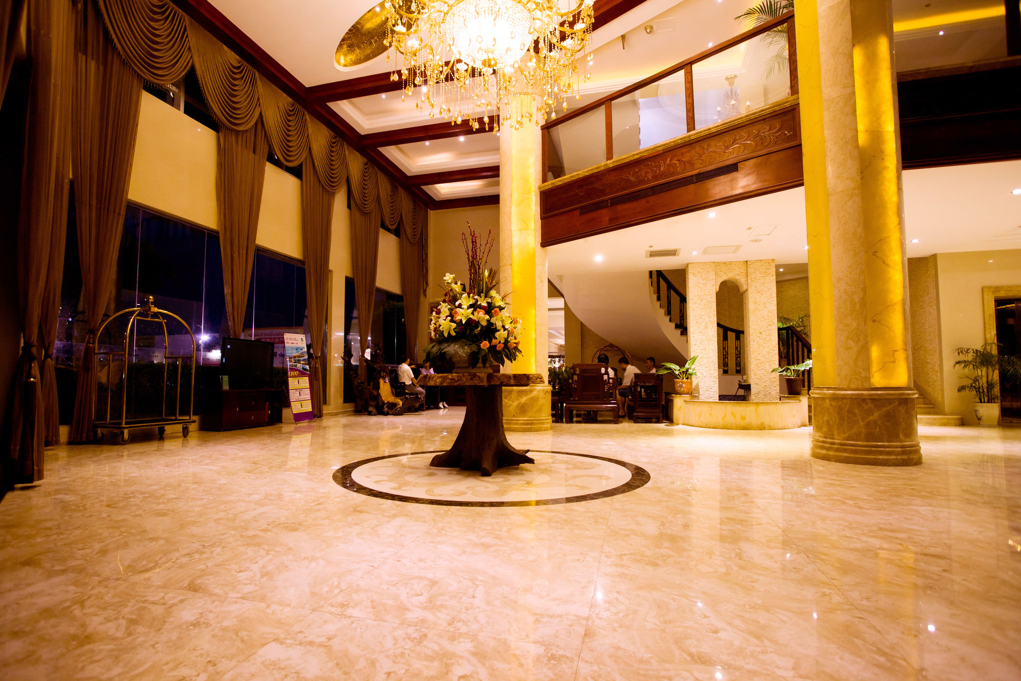 Sanjiang Grand Hotel
