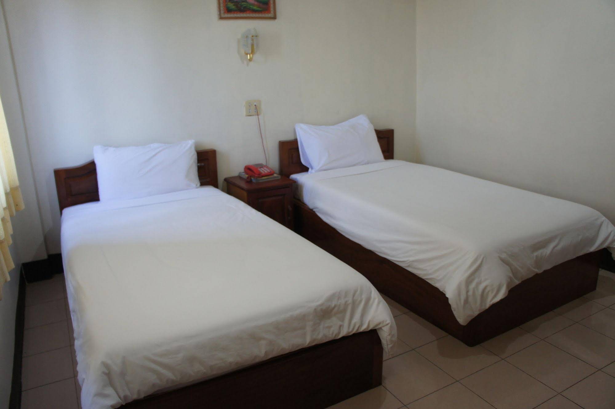Sisavath Hotel