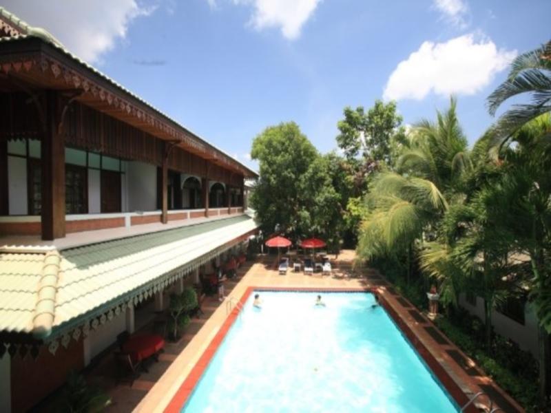 Vansana Hotel