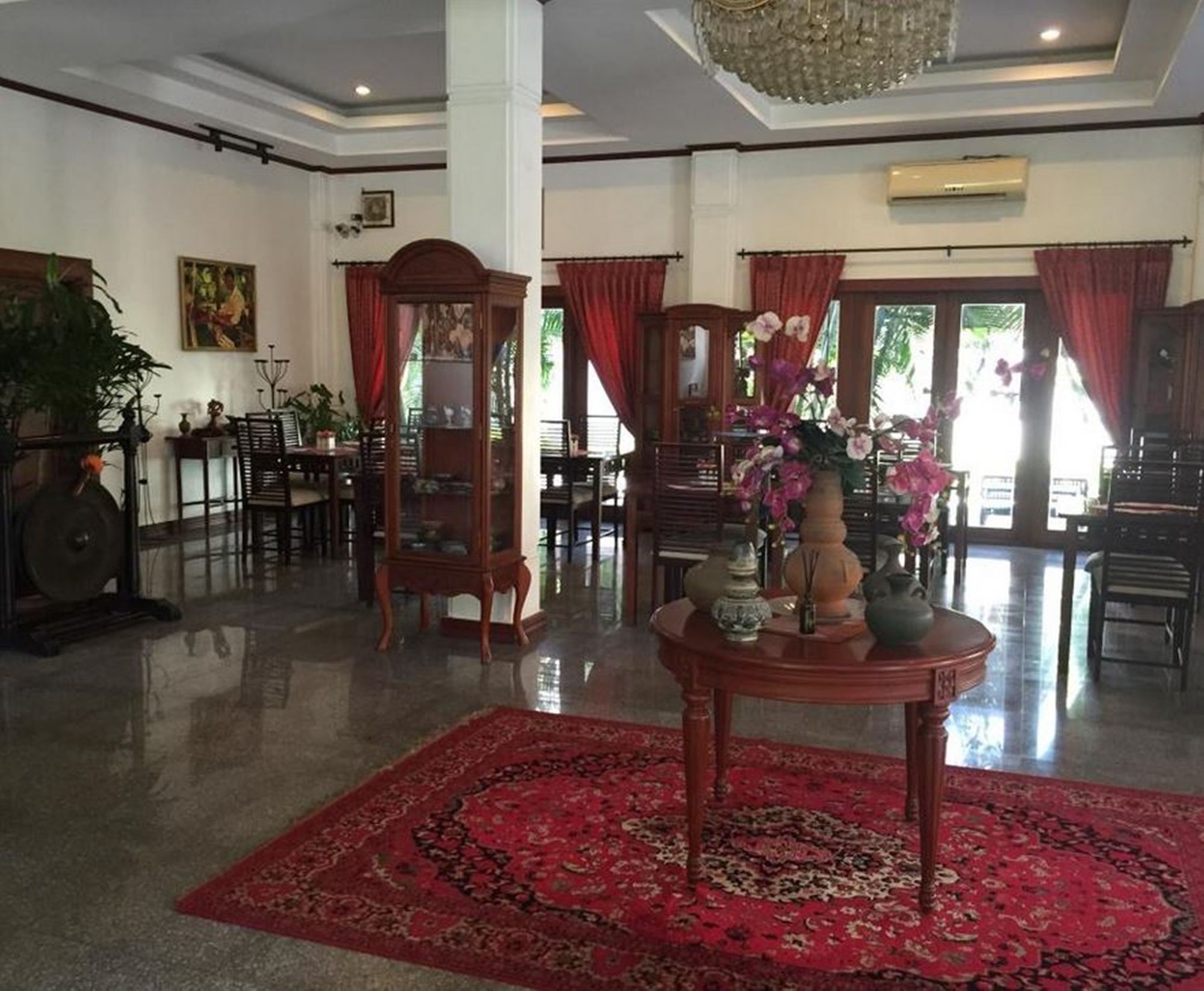 Vayakorn Inn