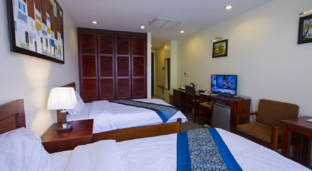 Vientiane Plaza