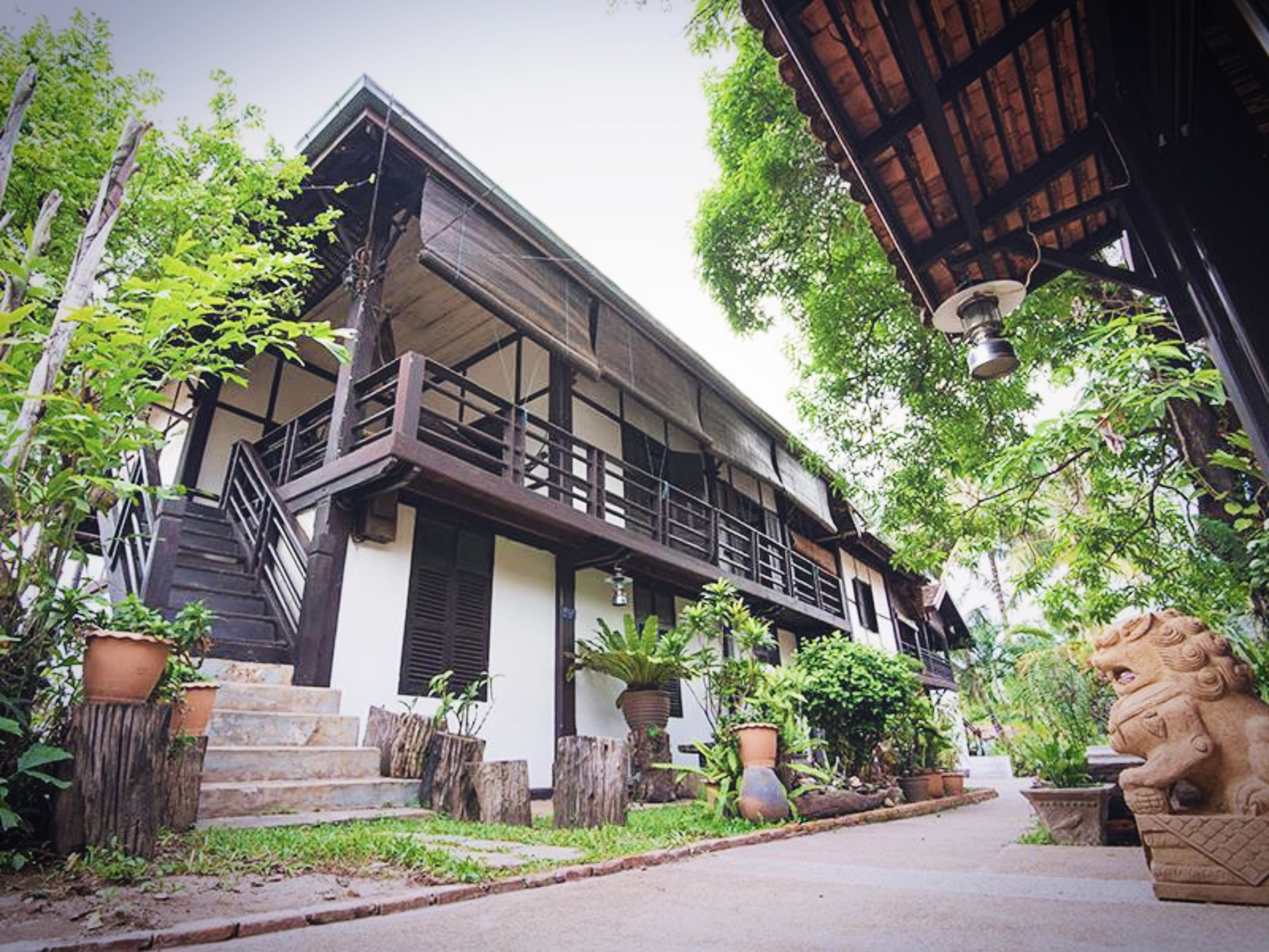 Villa Lao Hotel