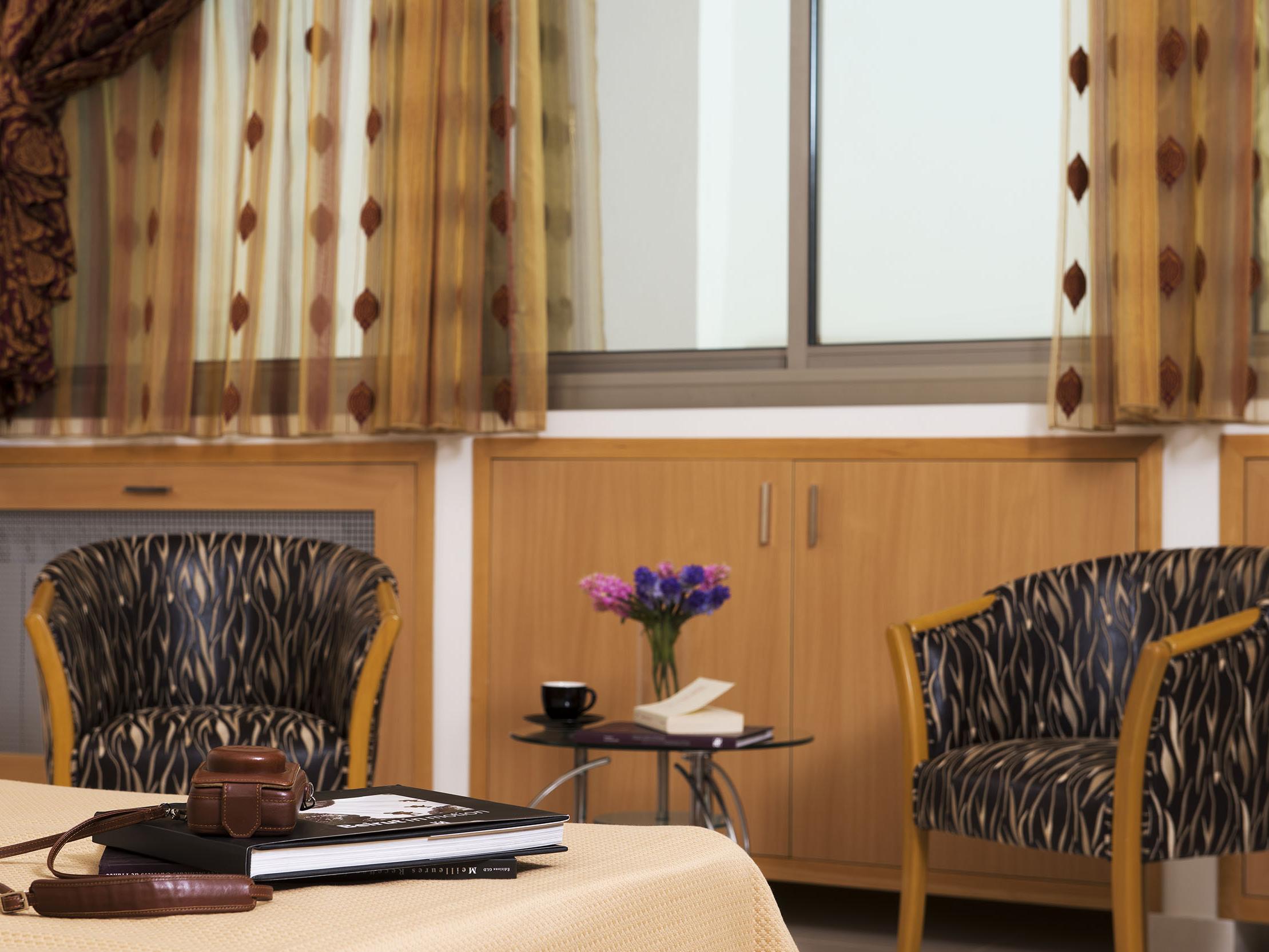 LIQAA Hotel & Convention Center