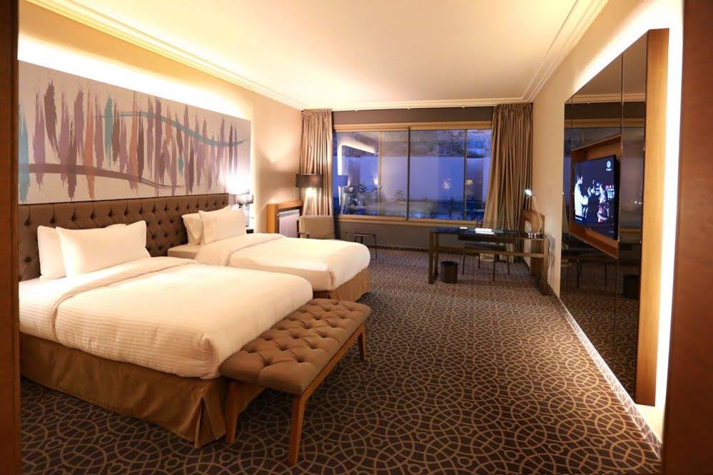 Mist Hotel & Spa By Warwick