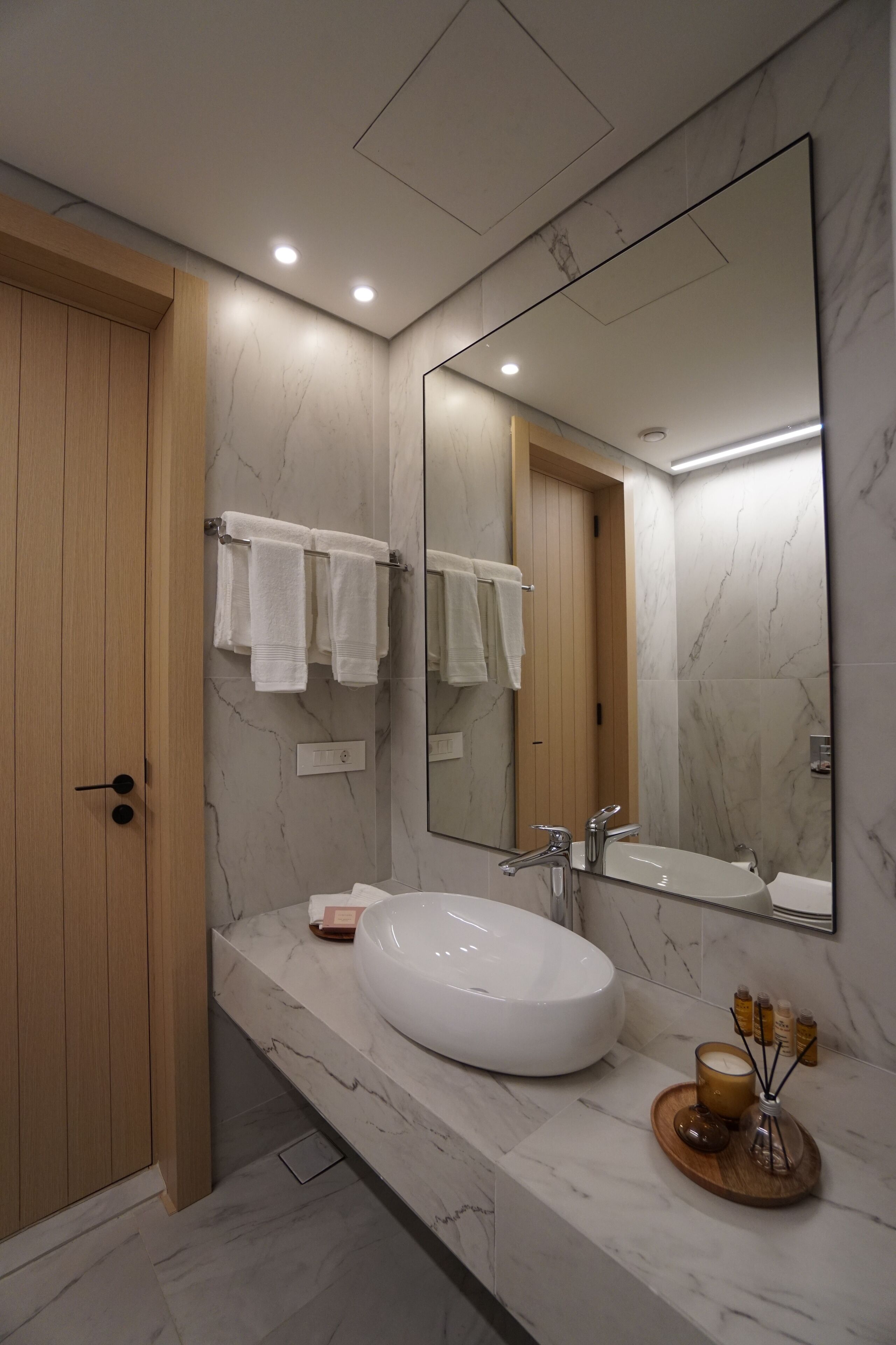 Votre Hotel