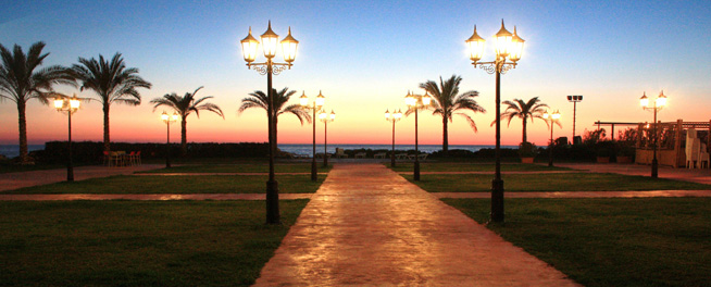 Aquarium Hotel & Resort