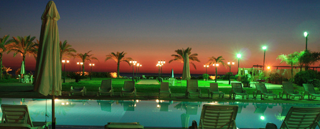 Aquarium Hotel & Resort