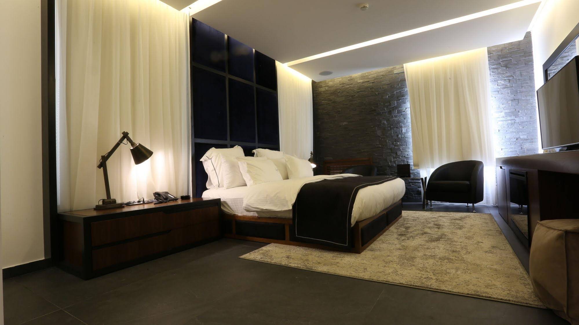 Luxor Hotel