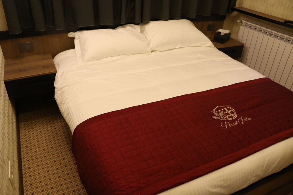 Planet Suites