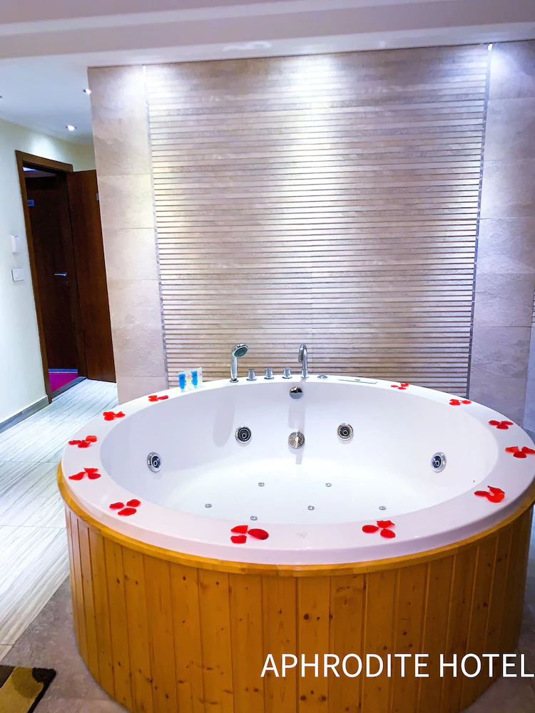Aphrodite Hotel