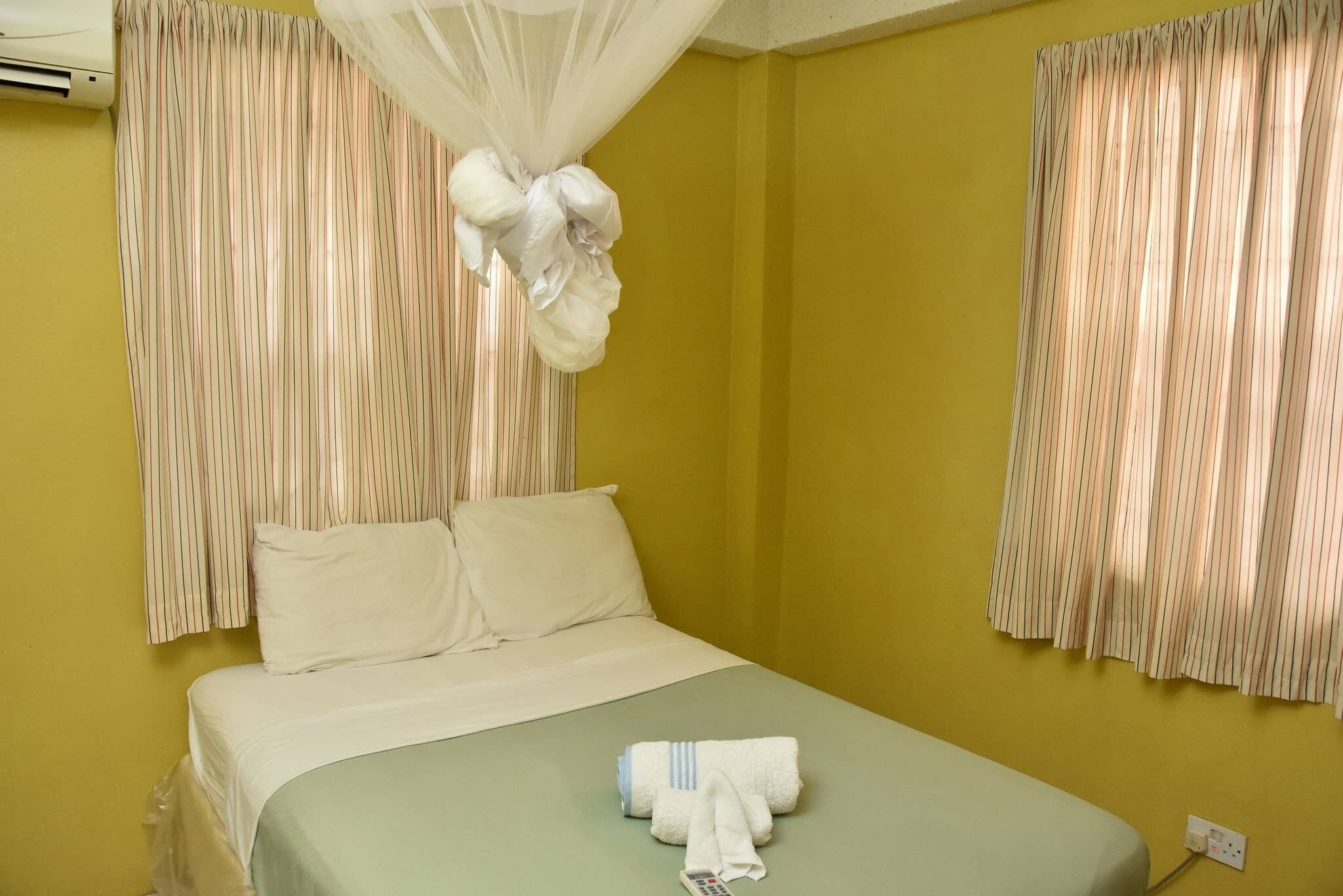 Aanola Villas