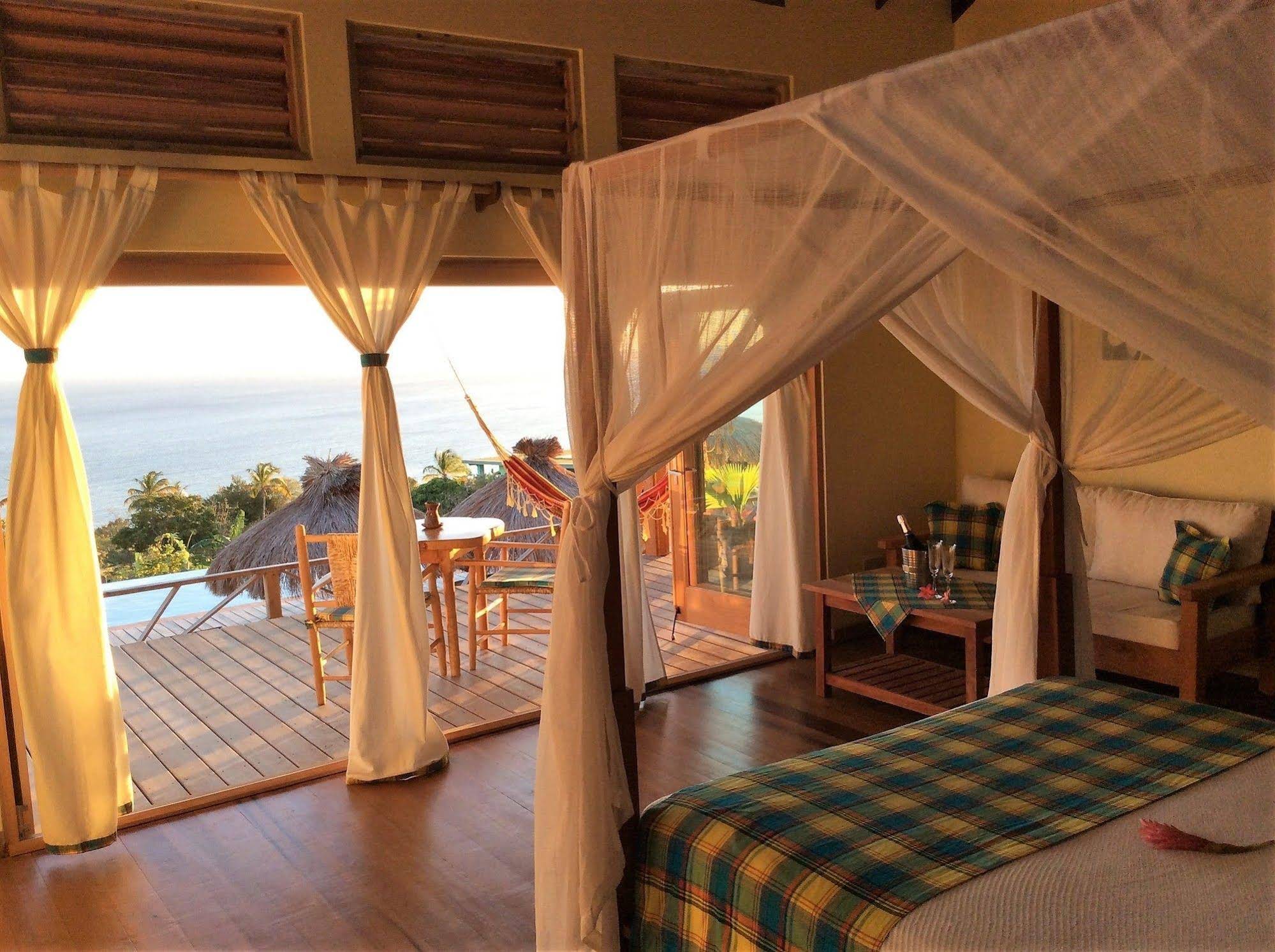 Tet Rouge Resort