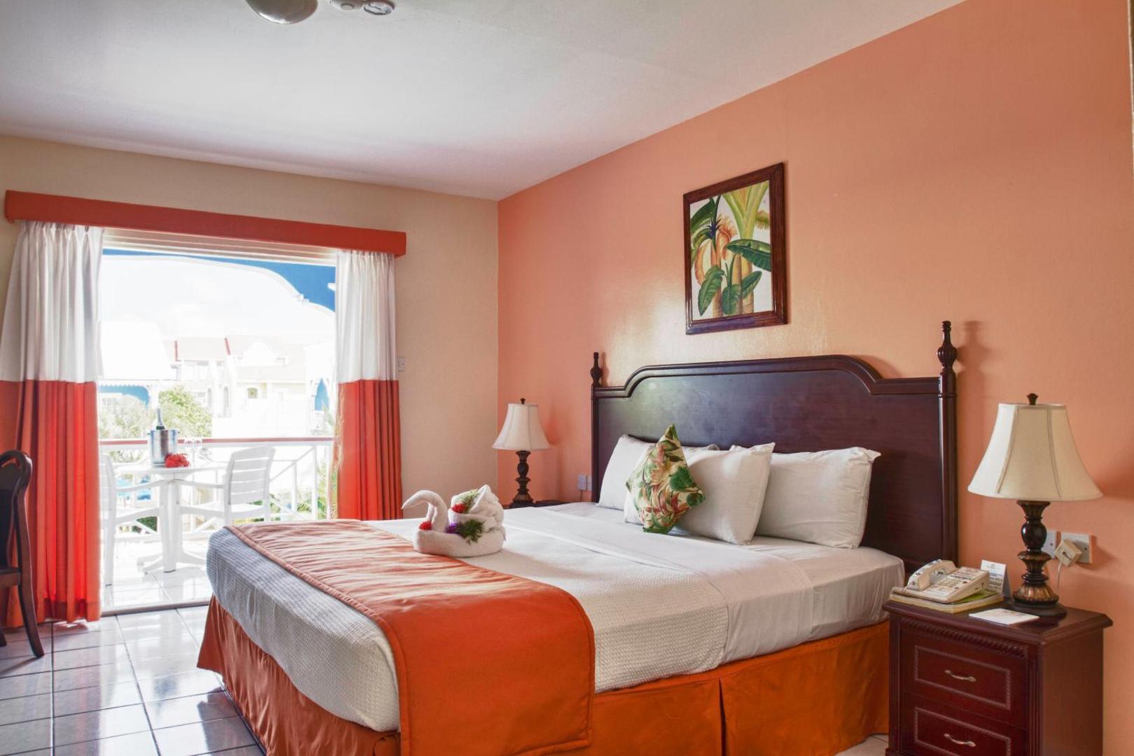 Bay Gardens Inn