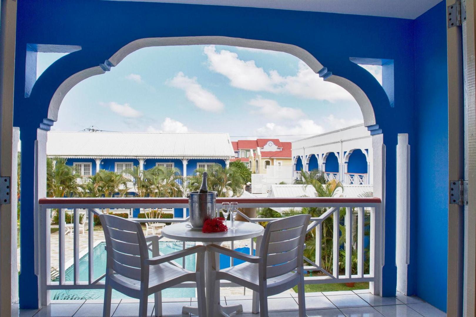 Bay Gardens Inn