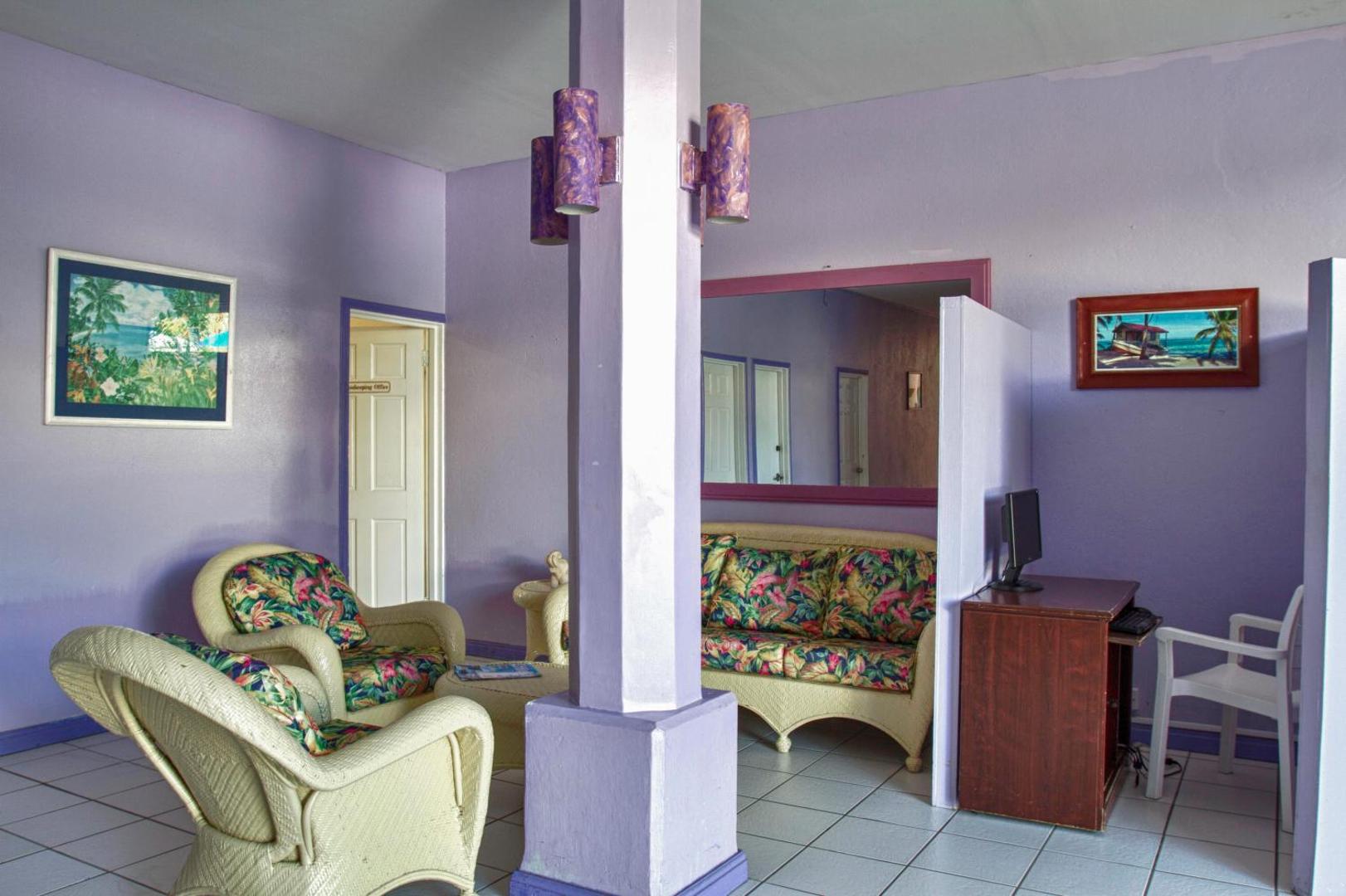 Bay Gardens Inn