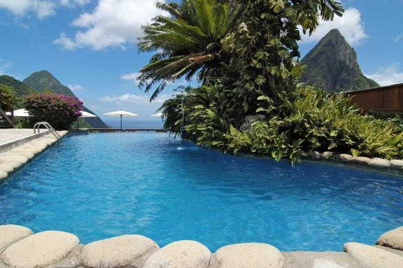 Ladera Resort