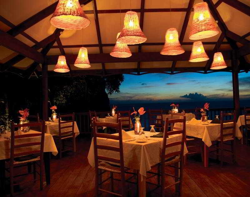 Stonefield Estate Villa Resort