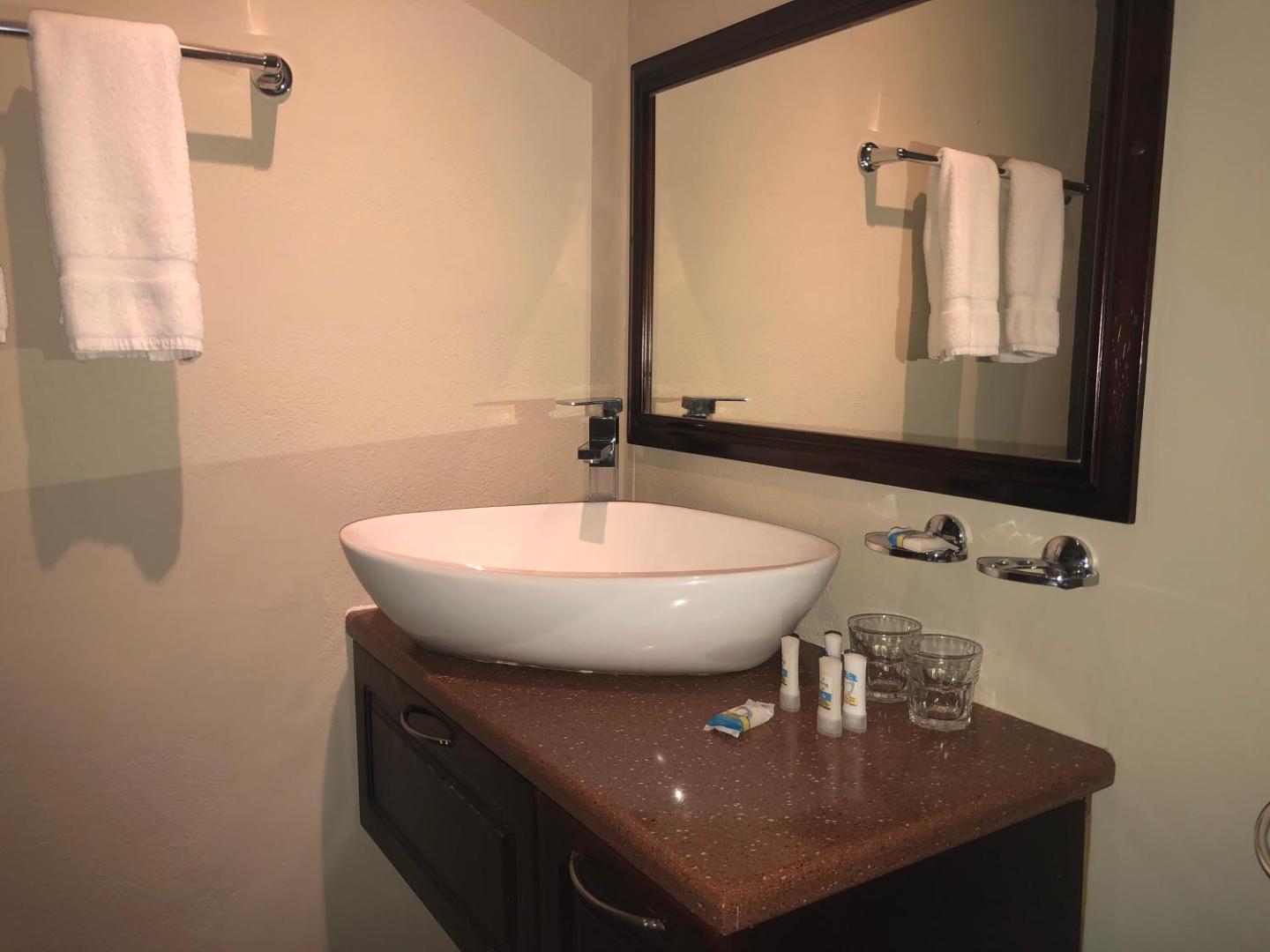Marigot Beach Club Hotel & Dive Resort
