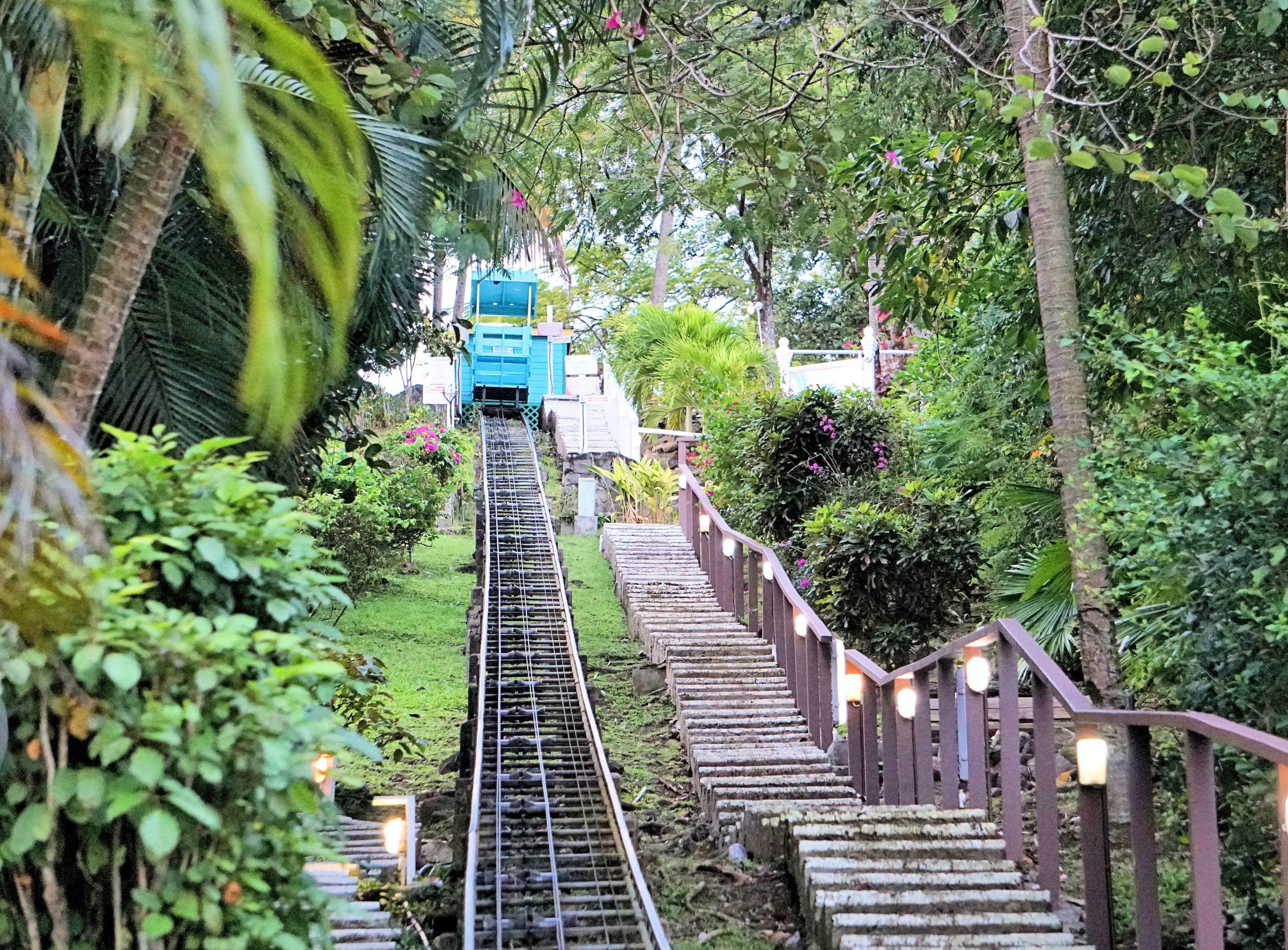 Marigot Beach Club Hotel & Dive Resort