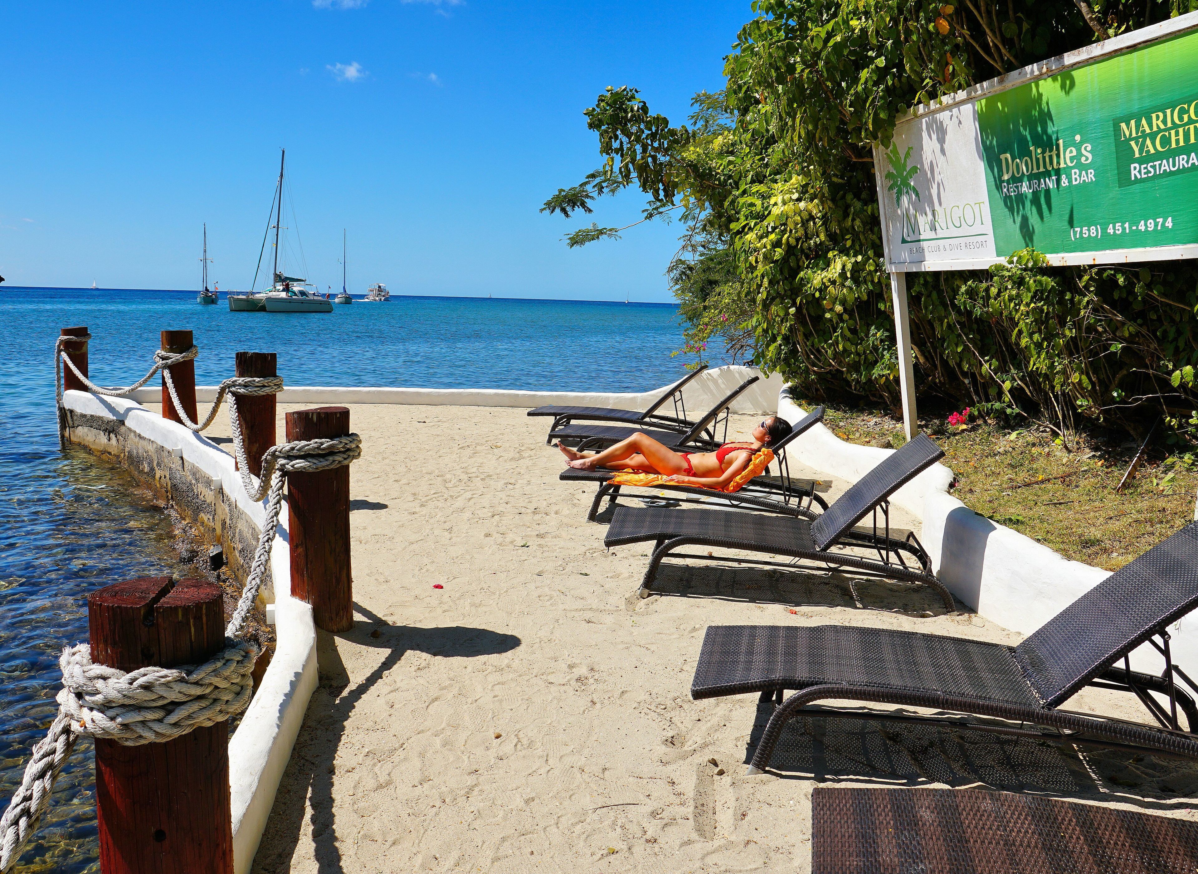 Marigot Beach Club Hotel & Dive Resort