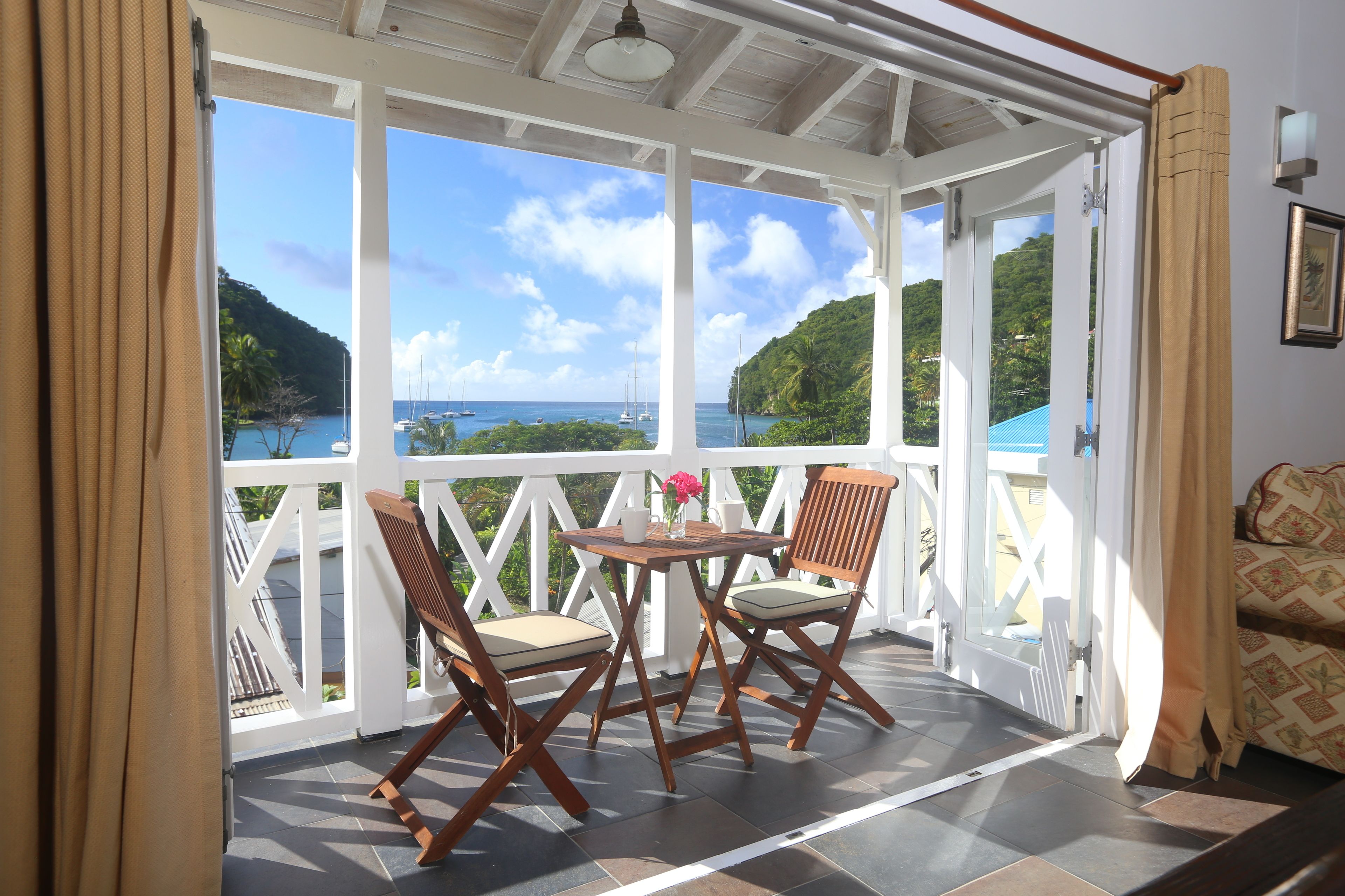 Marigot Beach Club Hotel & Dive Resort