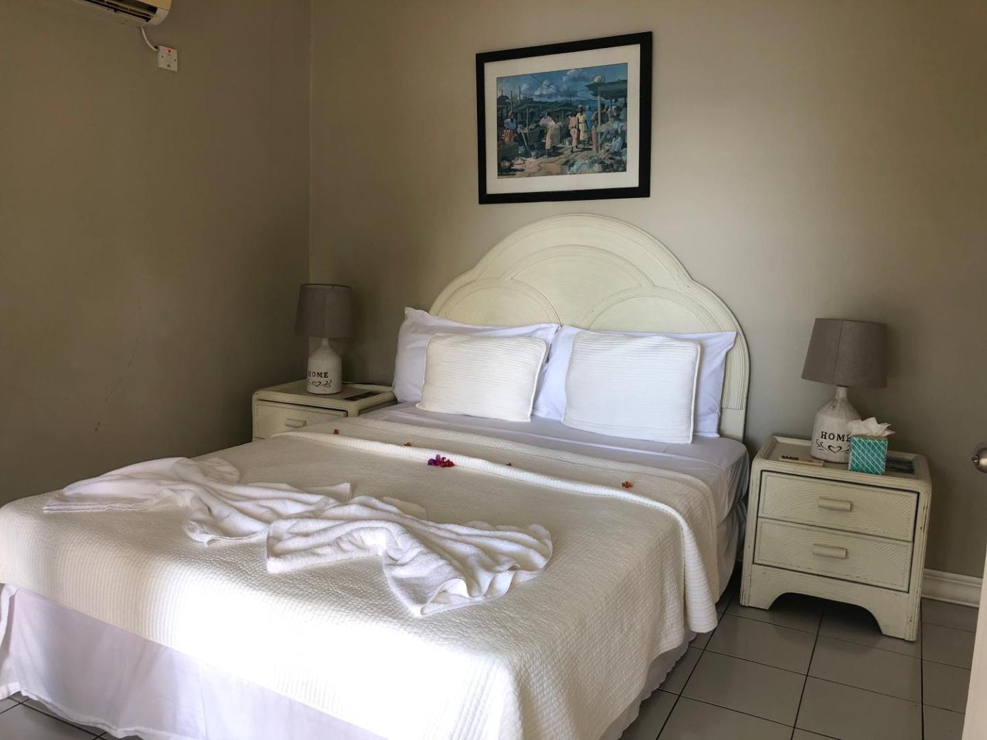 Marigot Beach Club Hotel & Dive Resort