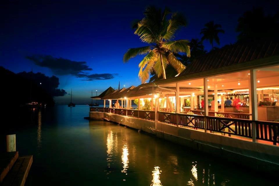 Marigot Beach Club Hotel & Dive Resort
