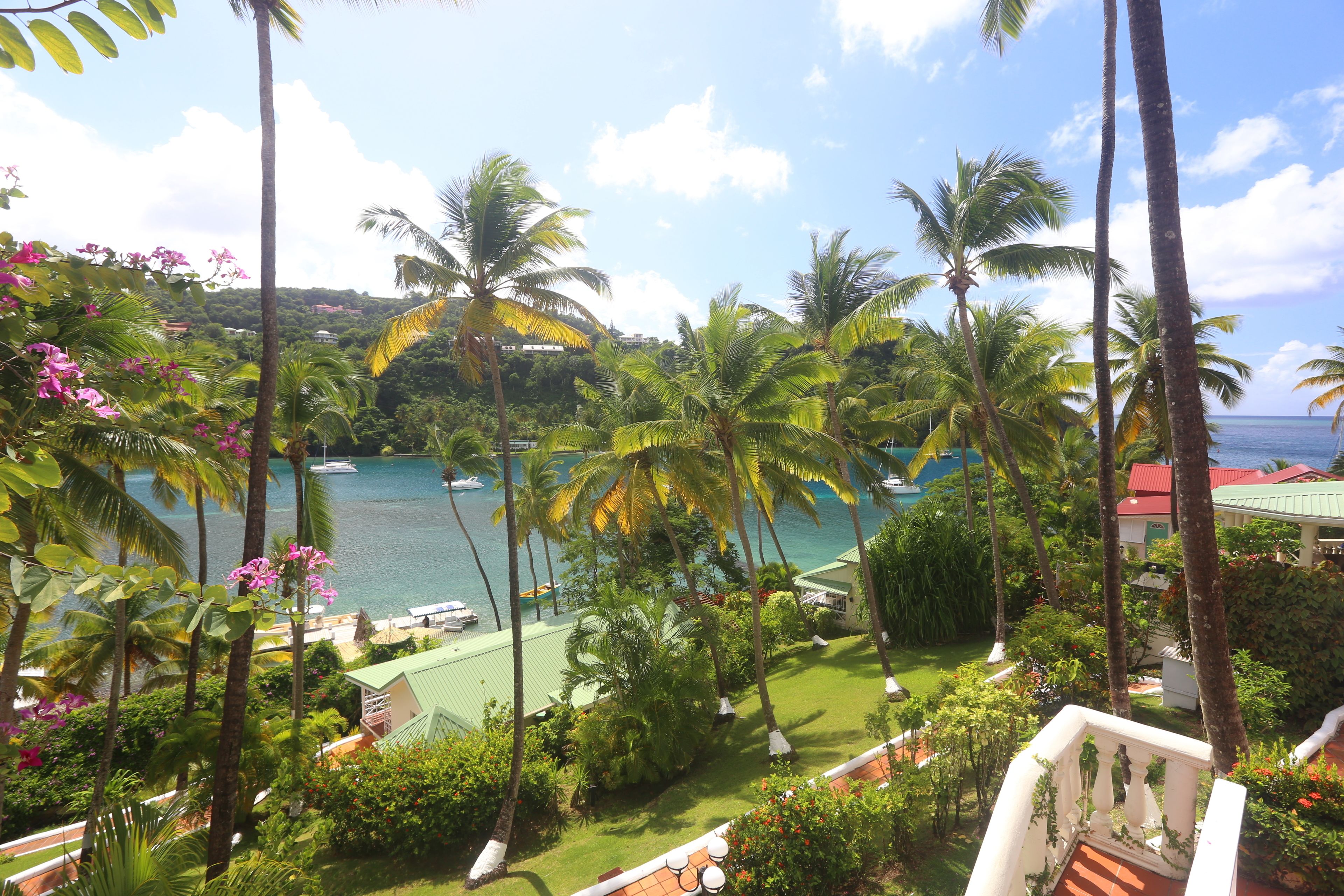 Marigot Beach Club Hotel & Dive Resort