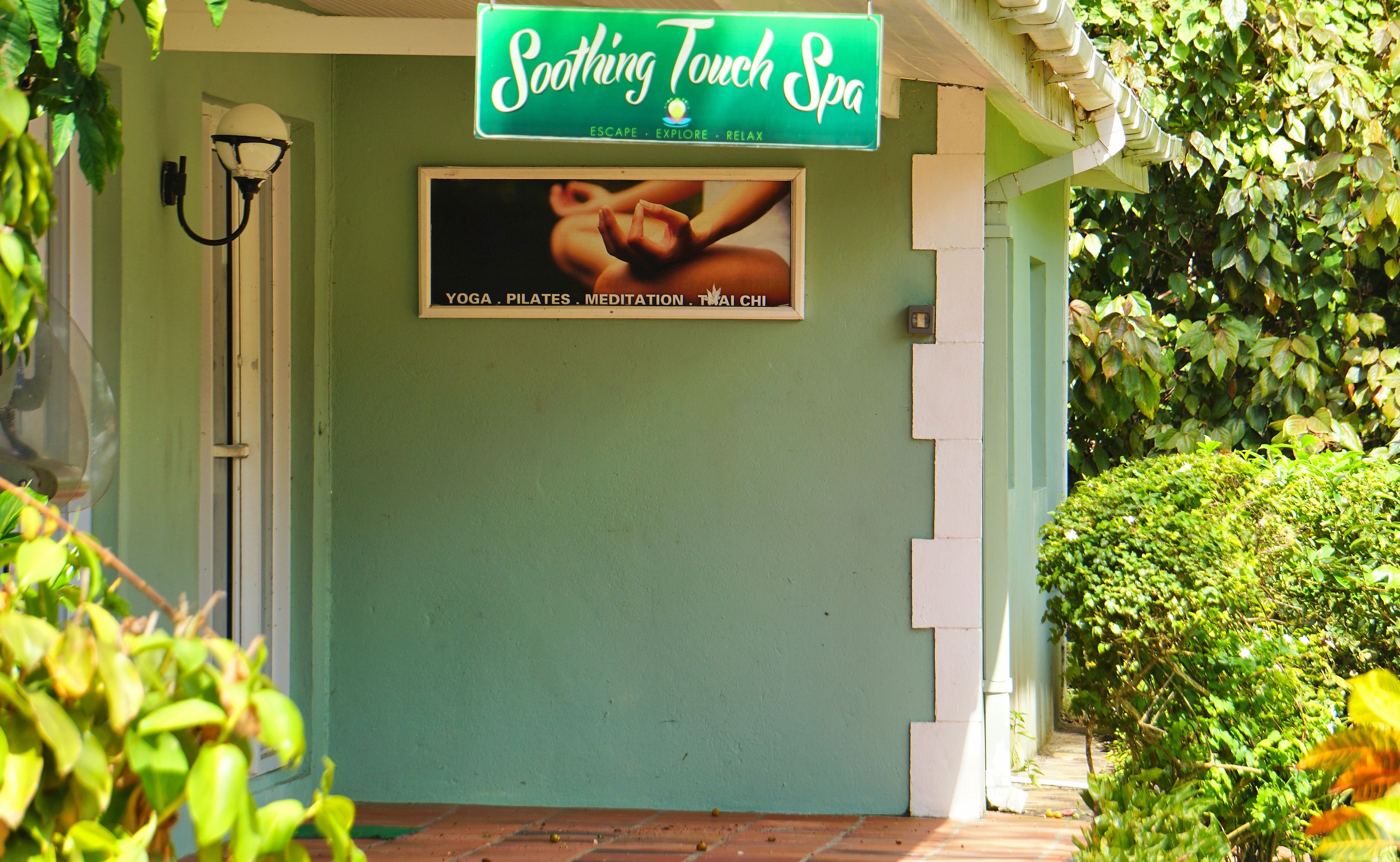 Marigot Beach Club Hotel & Dive Resort