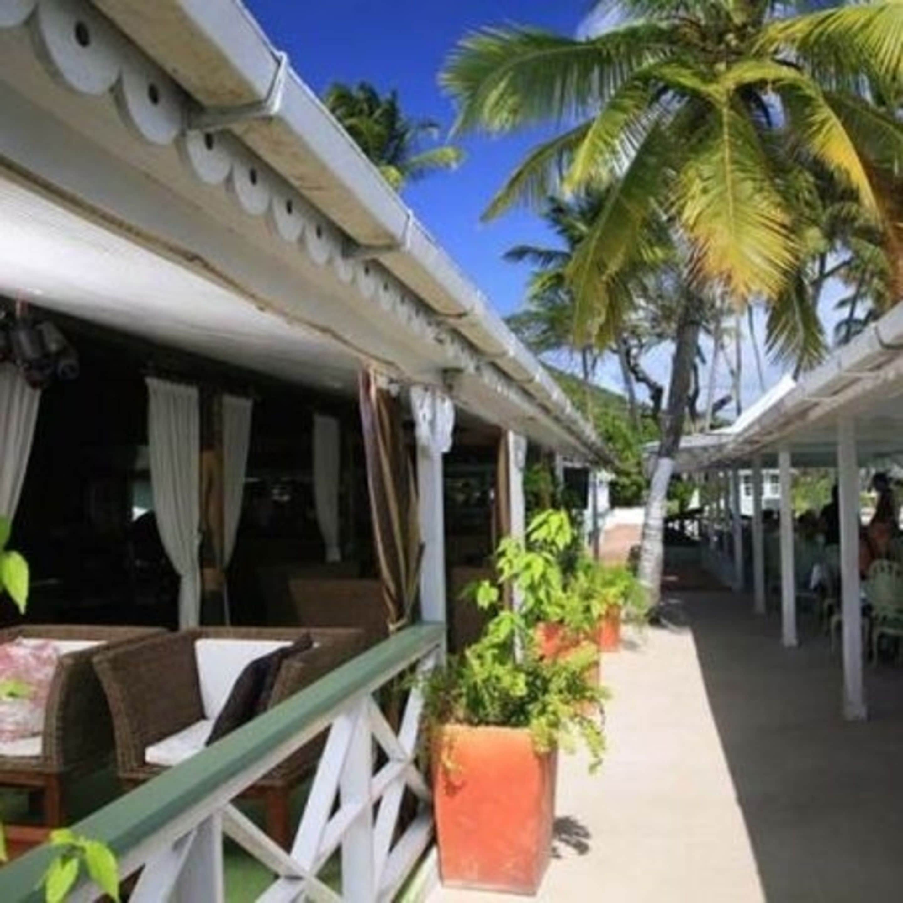 Marigot Beach Club Hotel & Dive Resort