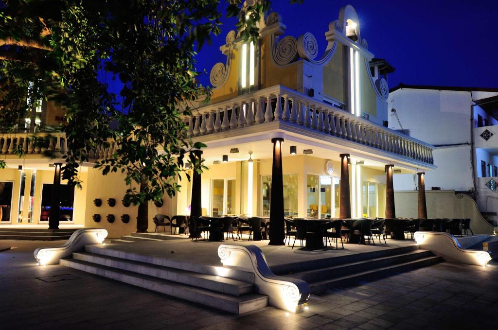 Sentido Heritance Negombo