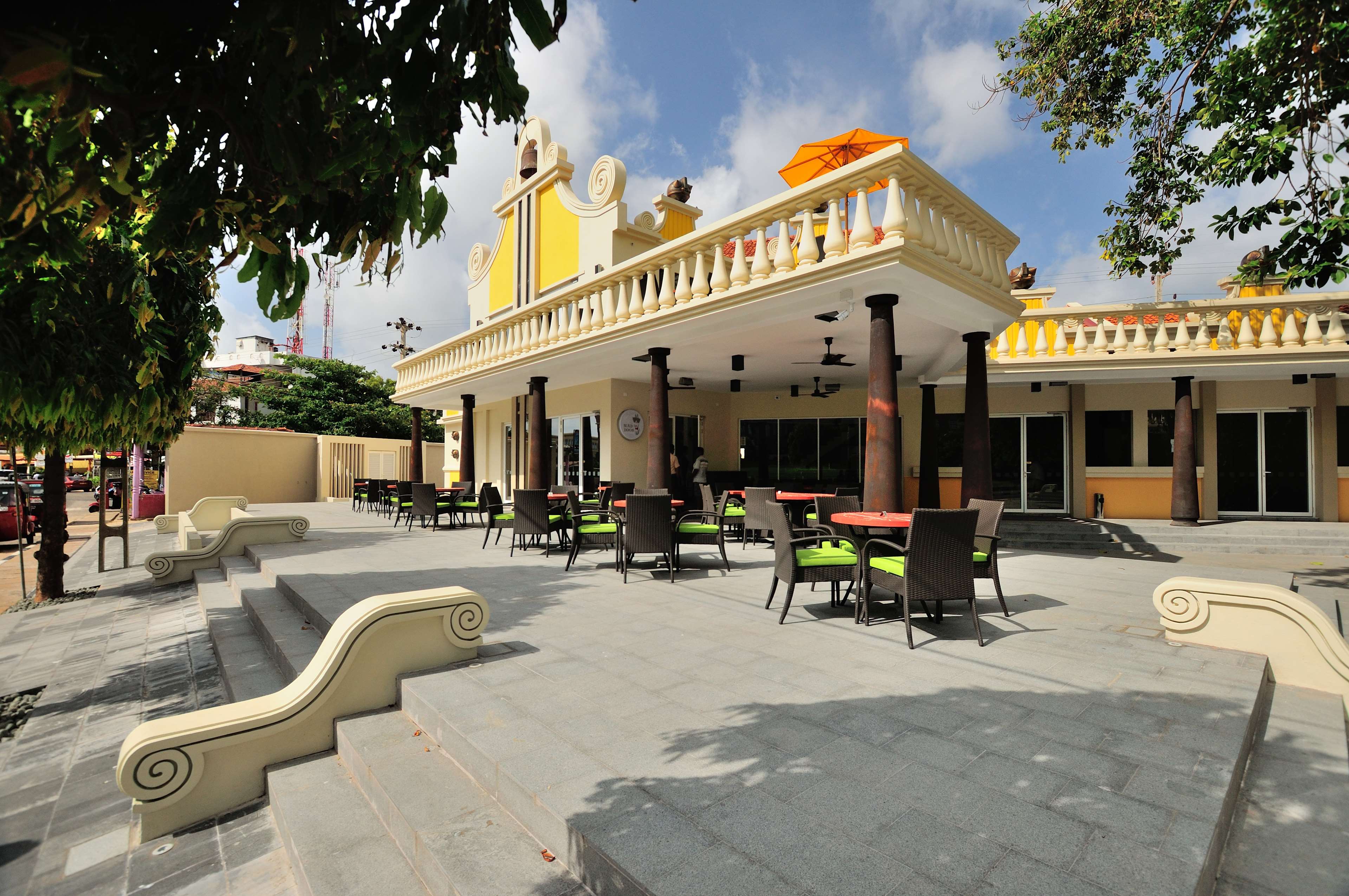 Sentido Heritance Negombo