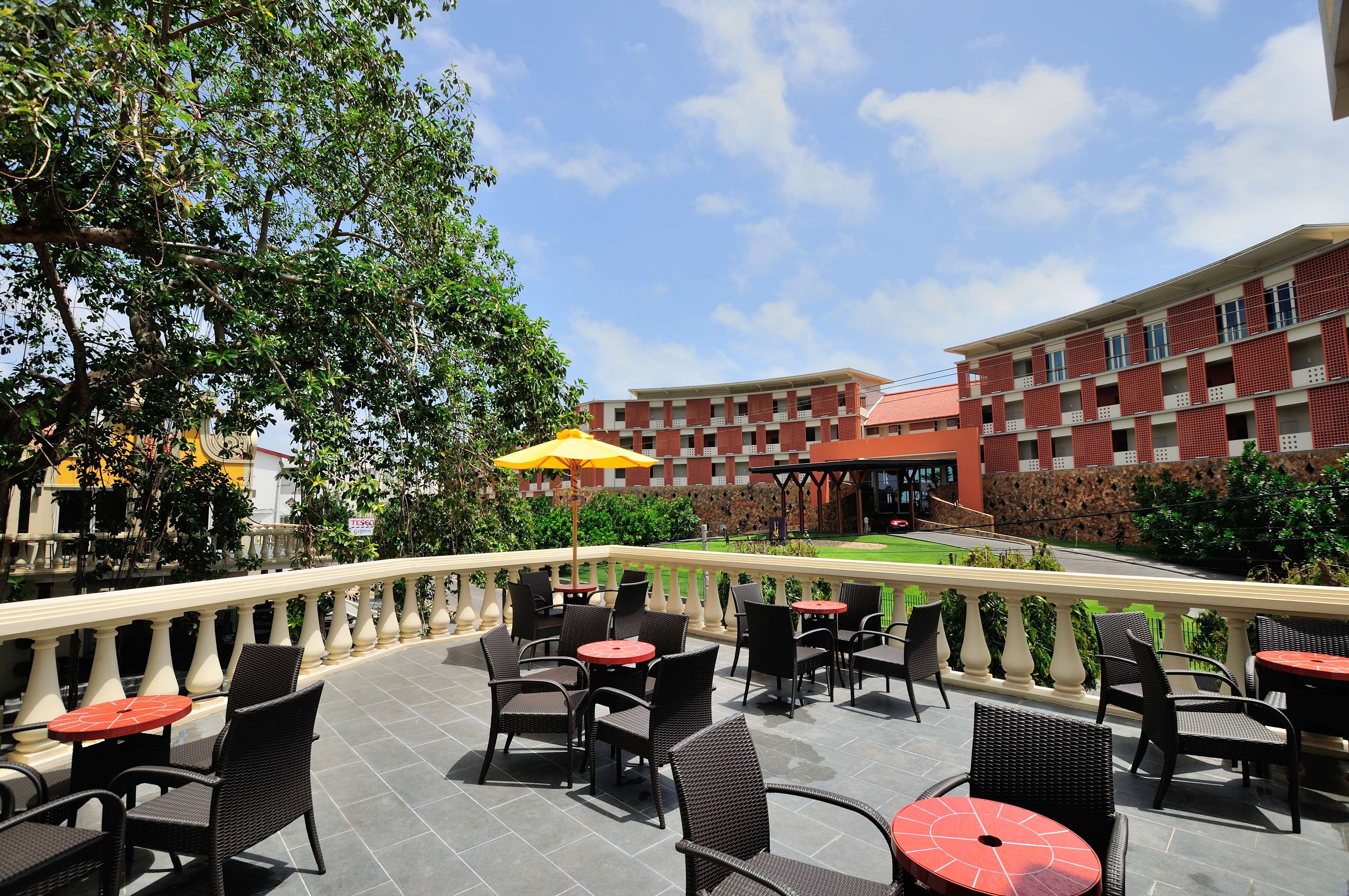 Sentido Heritance Negombo