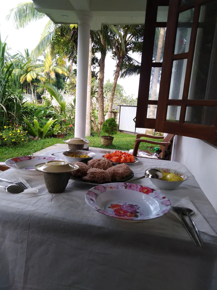 Field Island Villa