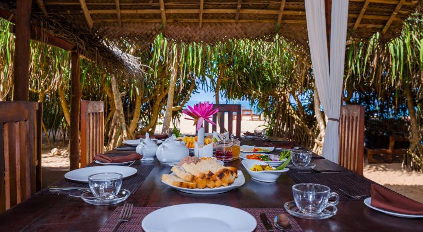 Jungle Beach Camp Ahungalla