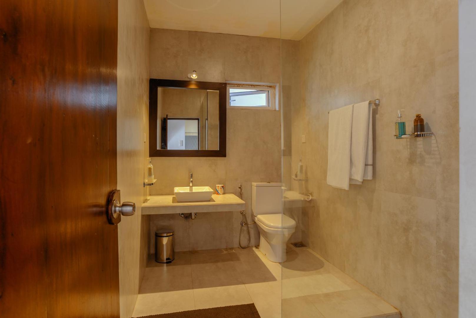 Villa Republic Bentota