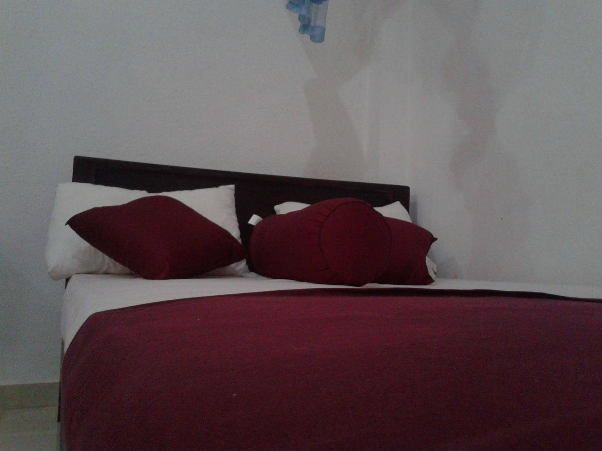 Bevary City Hotel