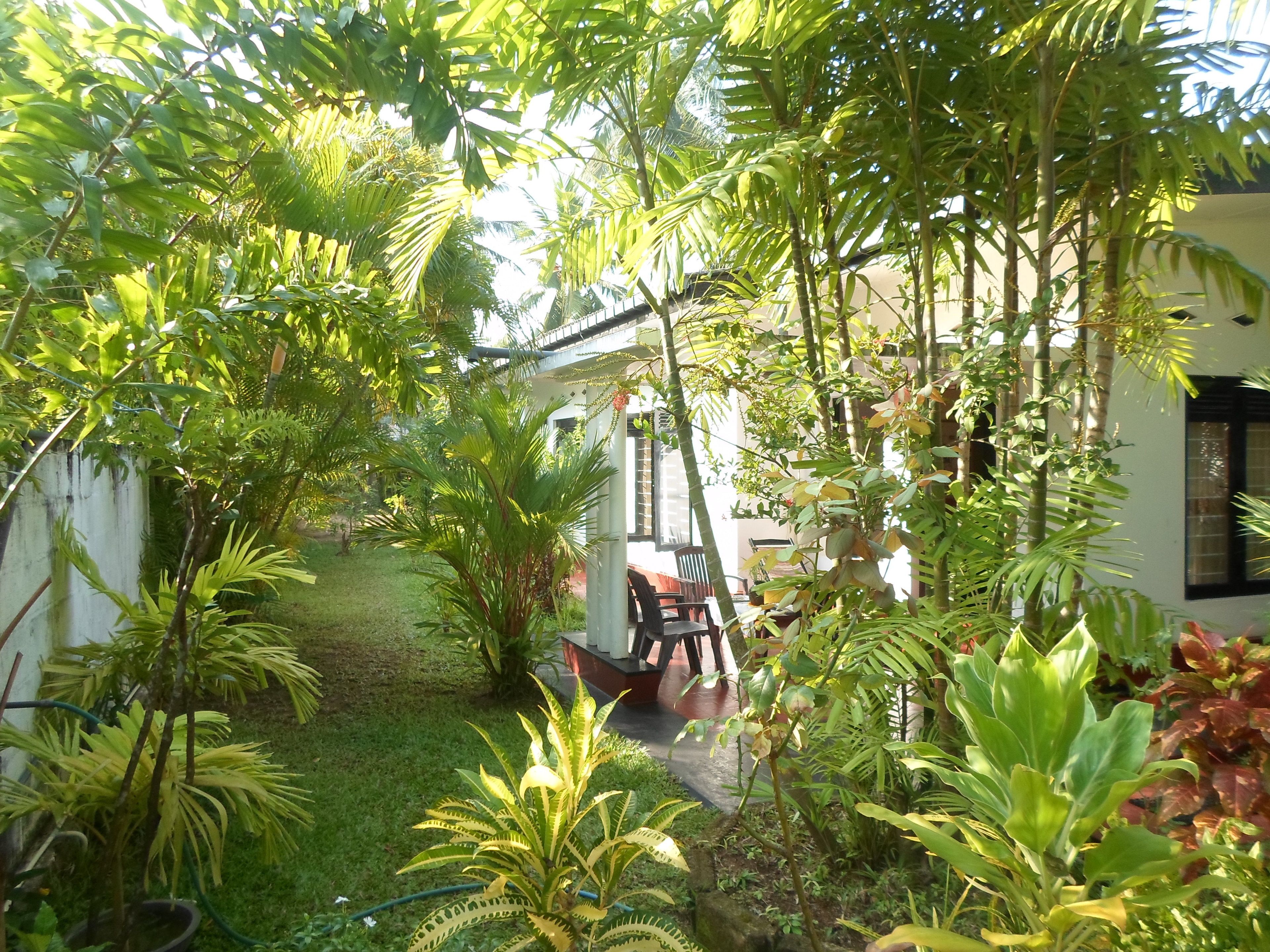 Indrani Inn Tourist Rest