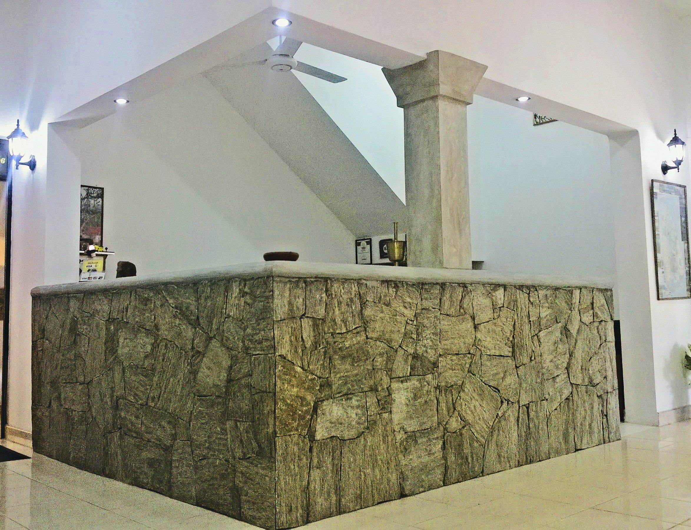 Saji-Sami Hotel
