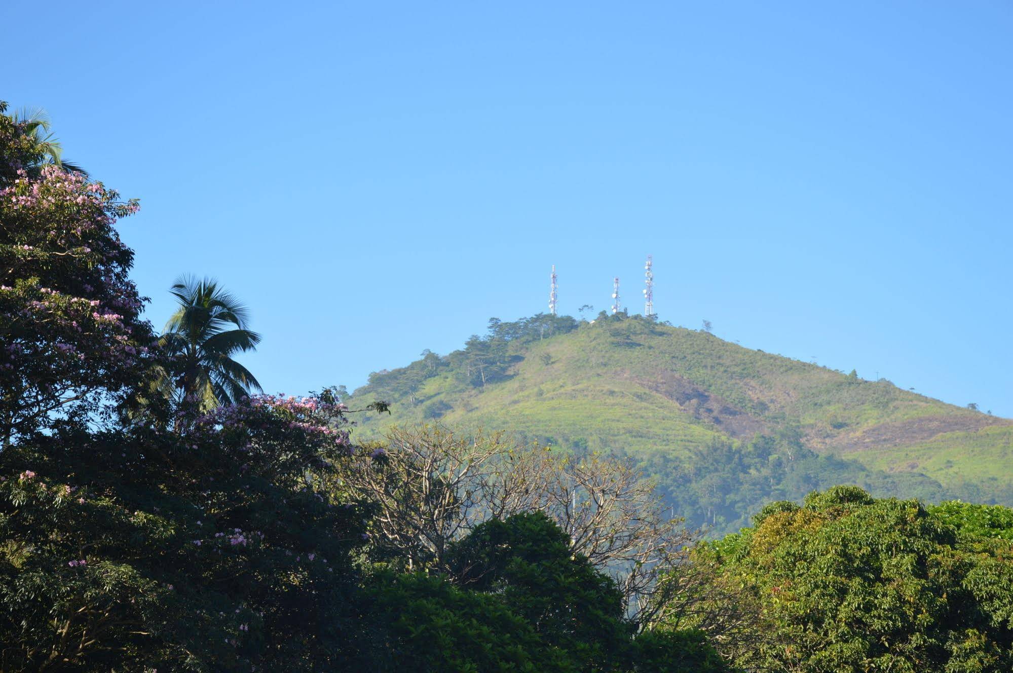 Weligama Holiday Inn