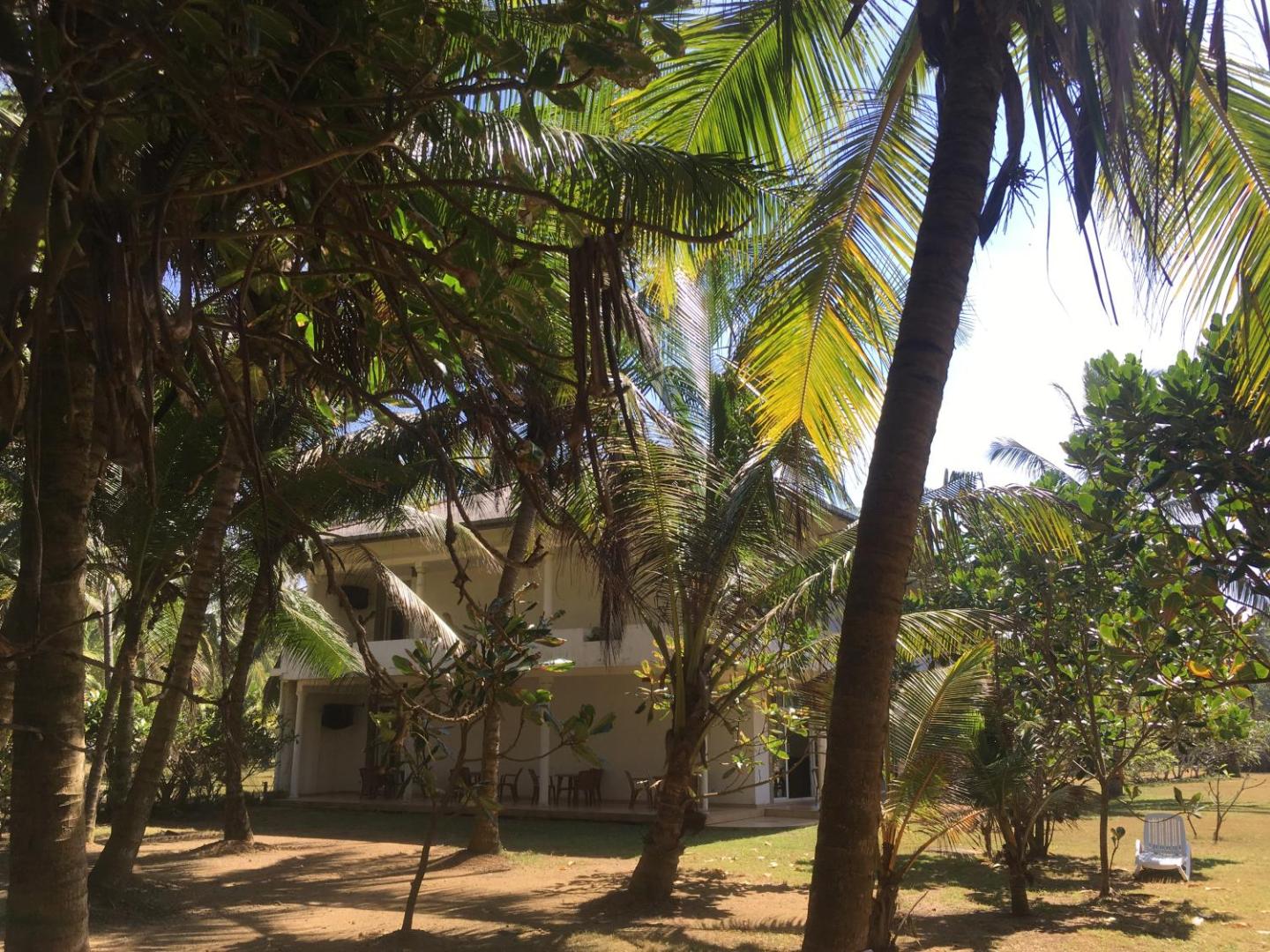 Raja Beach Hotel