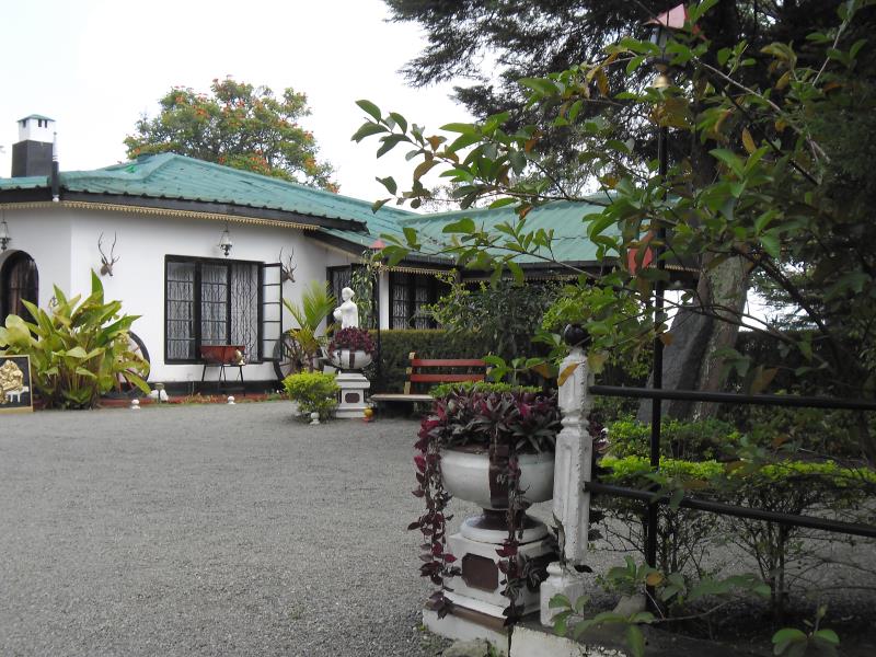 High Cairn Holiday Bungalow