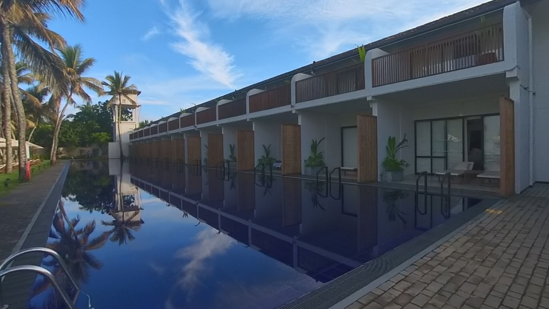 EKHO Surf