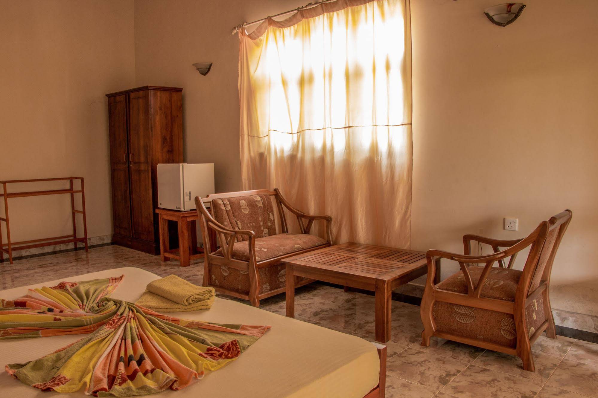 Riverbank Bentota Hotel