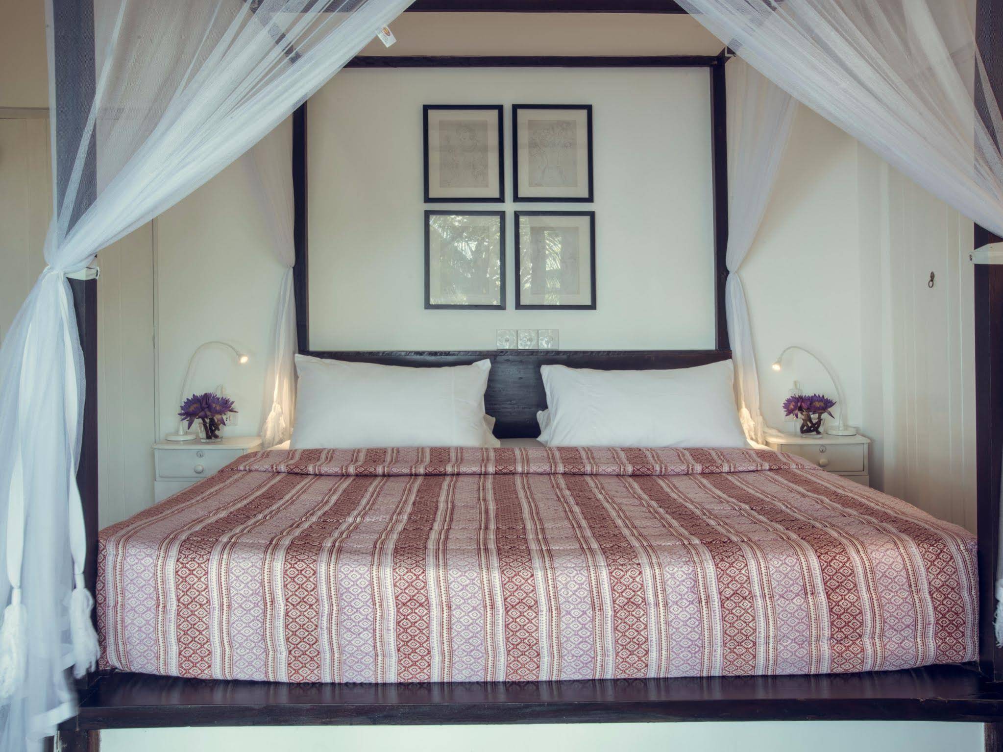 Taru Villas River Cottage