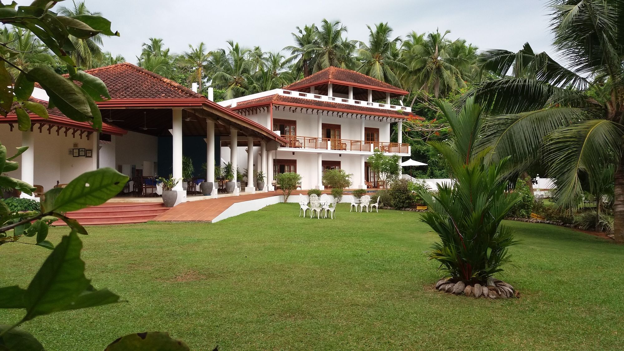 Waterside Bentota
