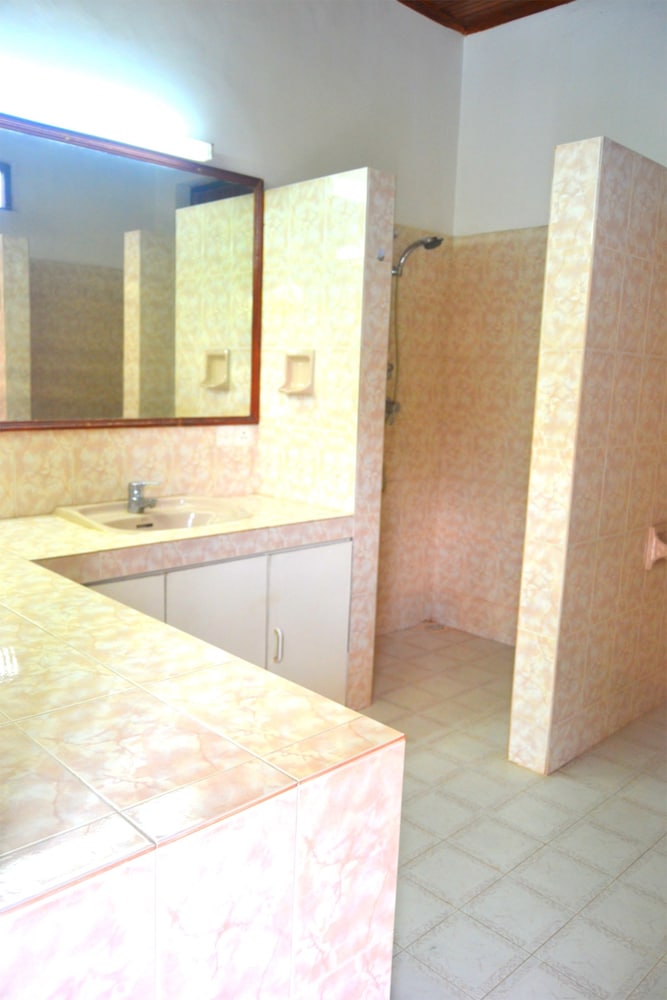 Chaya Villa Guest House