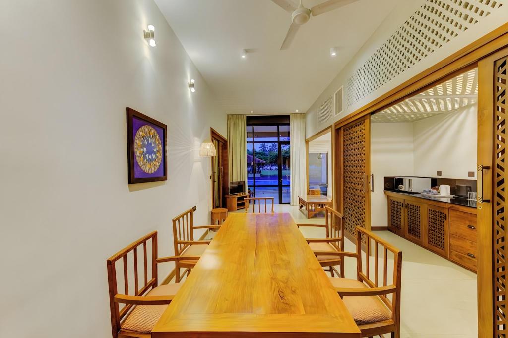 Cinnamon Bey Beruwala