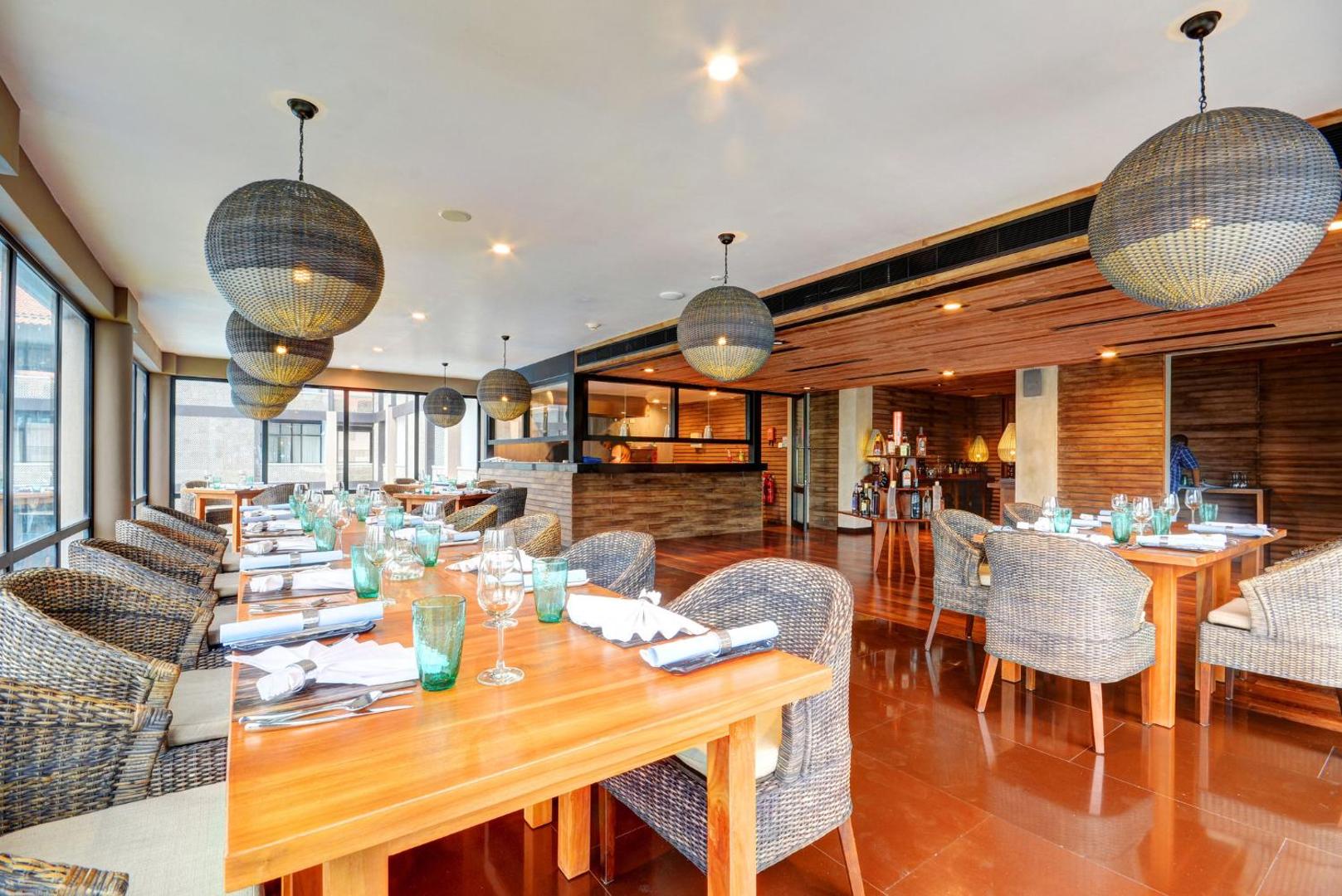 Cinnamon Bey Beruwala